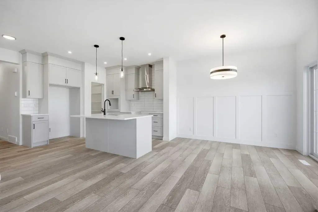 260 Dawson Wharf Crescent Chestermere AB T1X 2X5