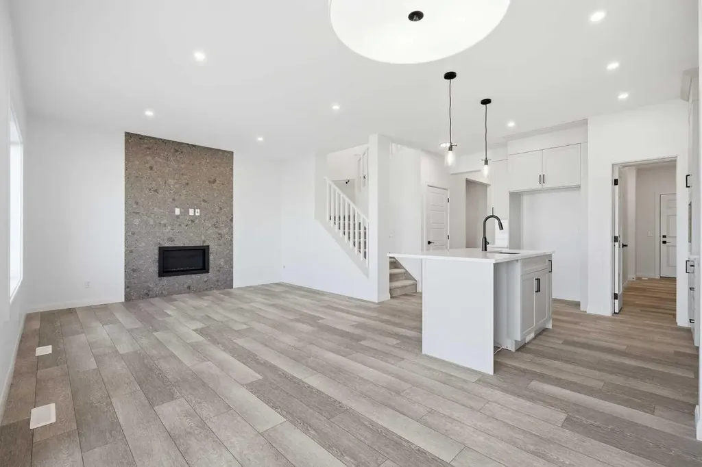 260 Dawson Wharf Crescent Chestermere AB T1X 2X5