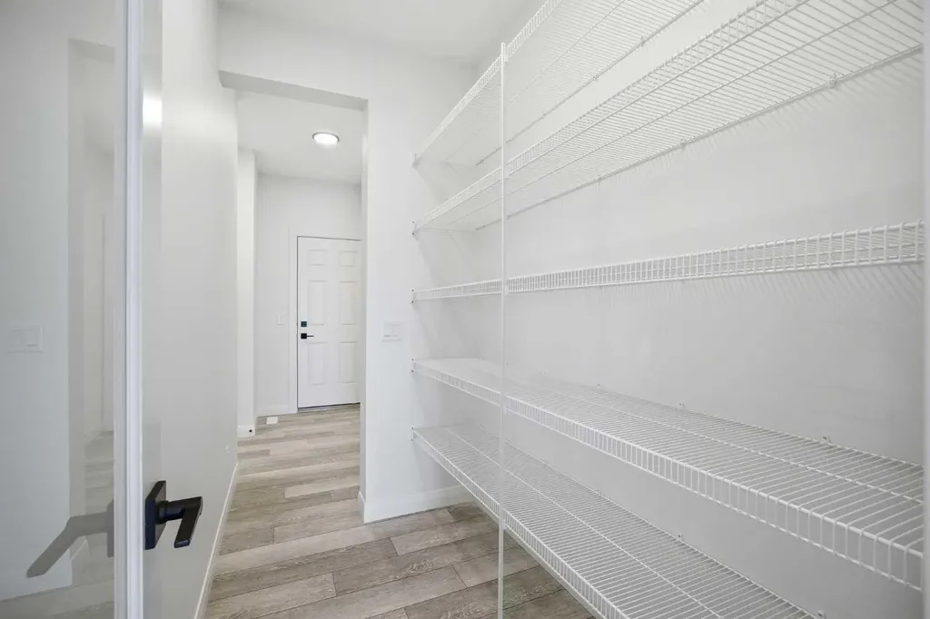 260 Dawson Wharf Crescent Chestermere AB T1X 2X5