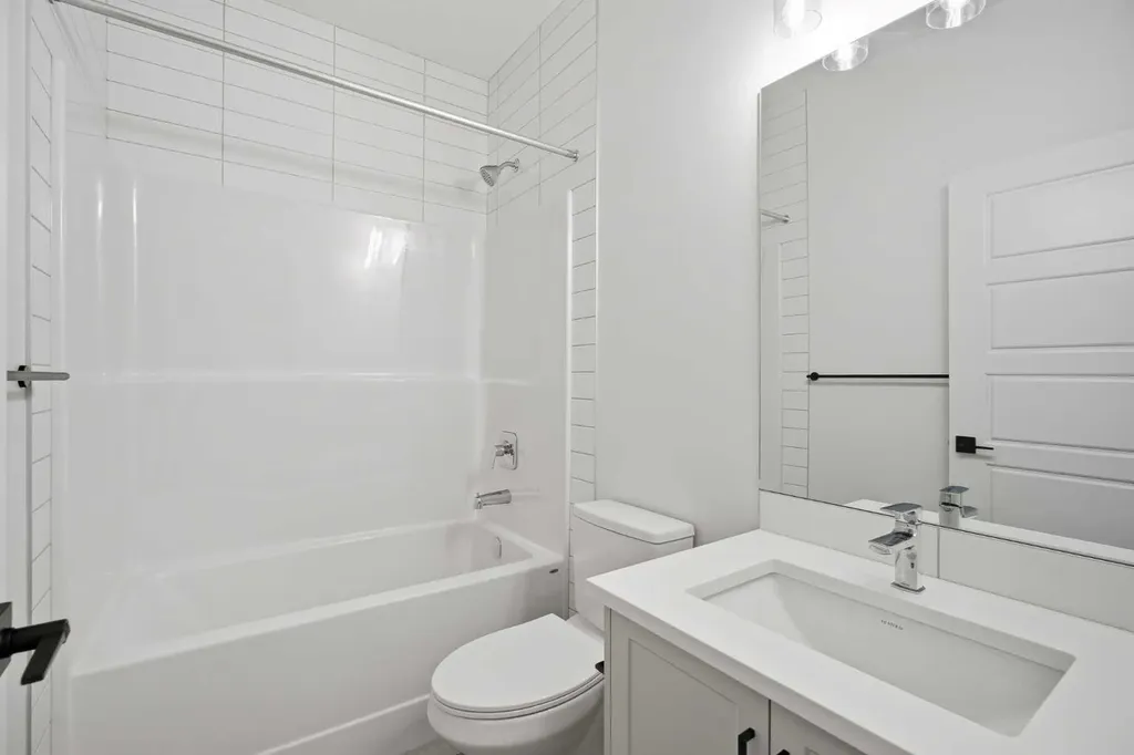 260 Dawson Wharf Crescent Chestermere AB T1X 2X5