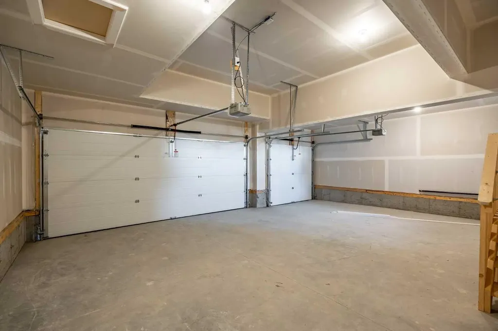 260 Dawson Wharf Crescent Chestermere AB T1X 2X5