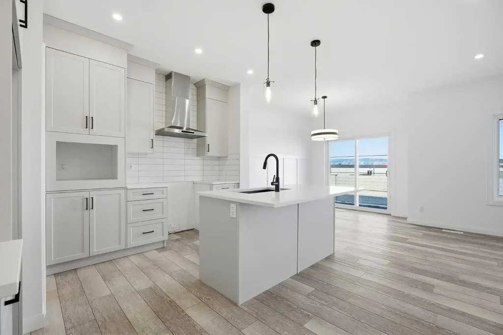260 Dawson Wharf Crescent Chestermere AB T1X 2X5