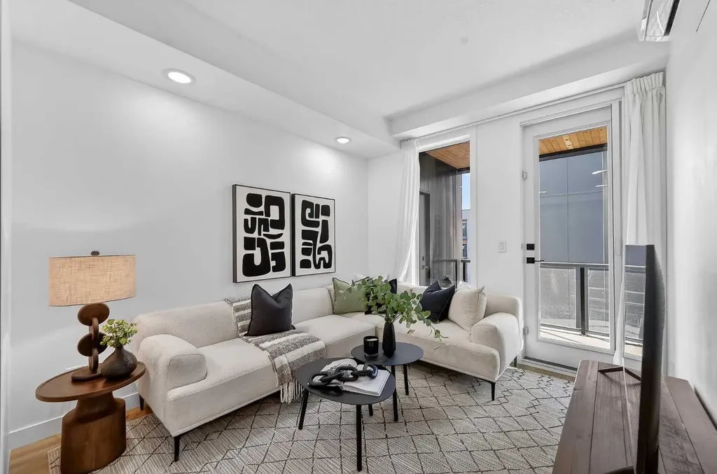 4138 University Avenue NW Calgary AB T3B 6K3