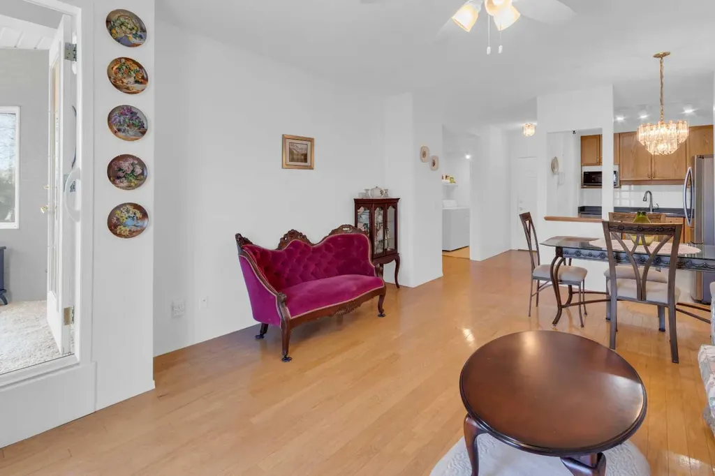 3115 Sienna Park Green SW Calgary AB T3H 3N7