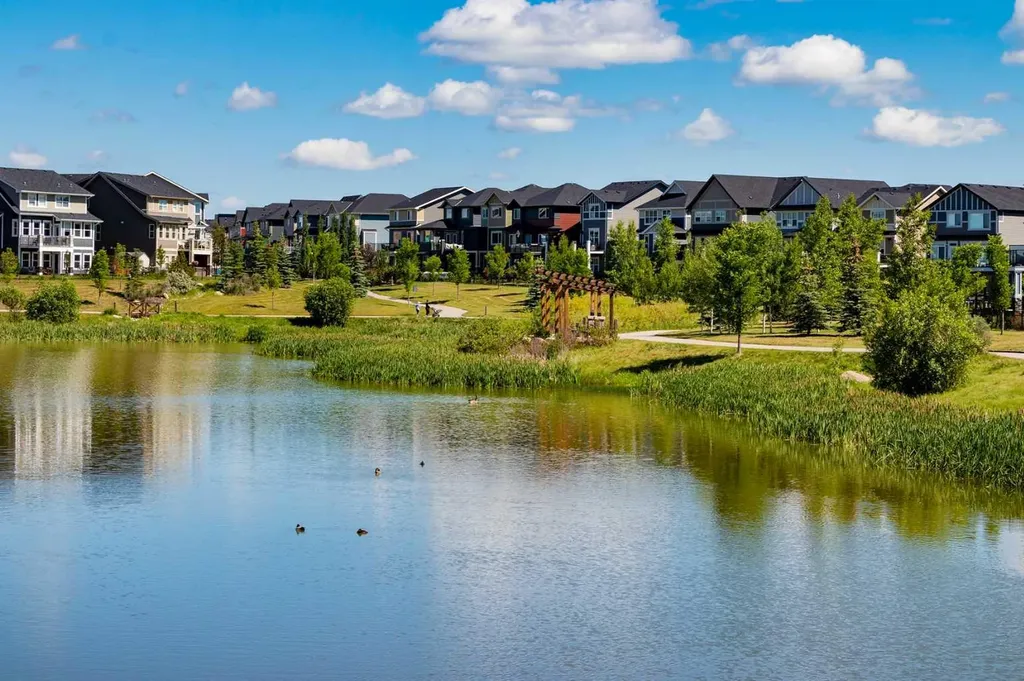 140 Sundown Road Cochrane AB T4C 2M5