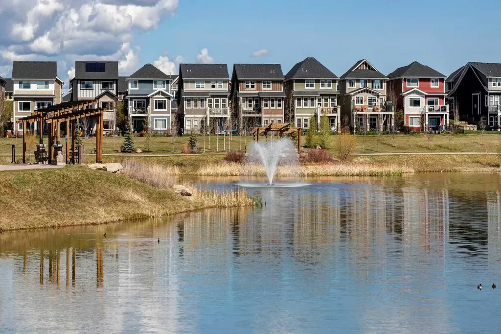 140 Sundown Road Cochrane AB T4C 2M5