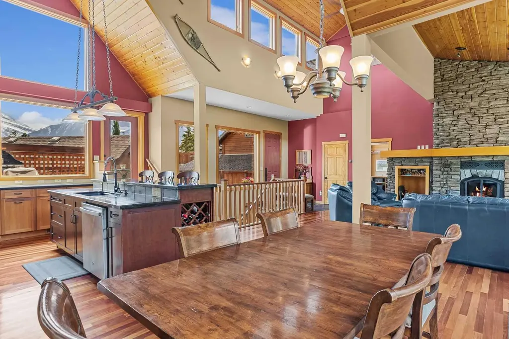 214 Eagle Point Canmore AB T1W 3E6
