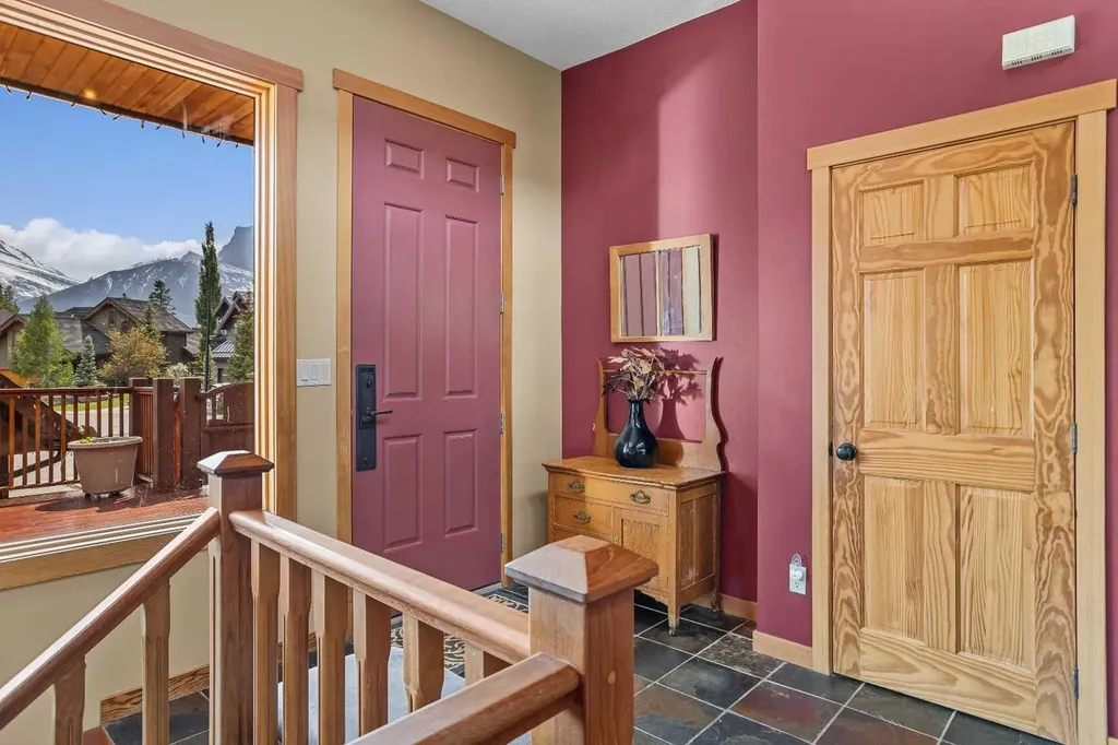214 Eagle Point Canmore AB T1W 3E6