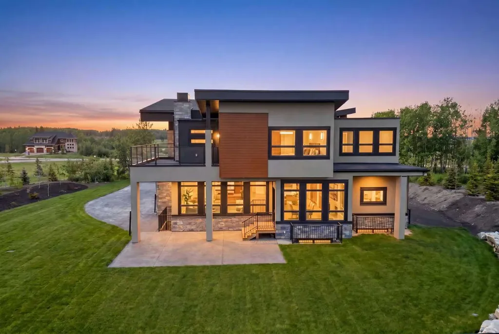 7 Silverhorn Terrace Rural Rocky View County AB T3R0X3