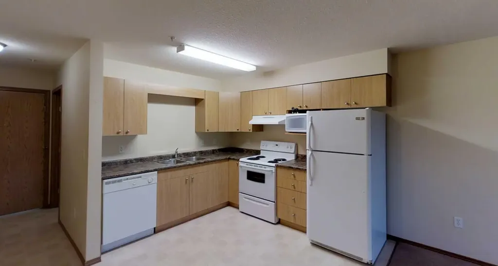 12025 Royal Oaks Drive Grande Prairie AB T8V 2K8