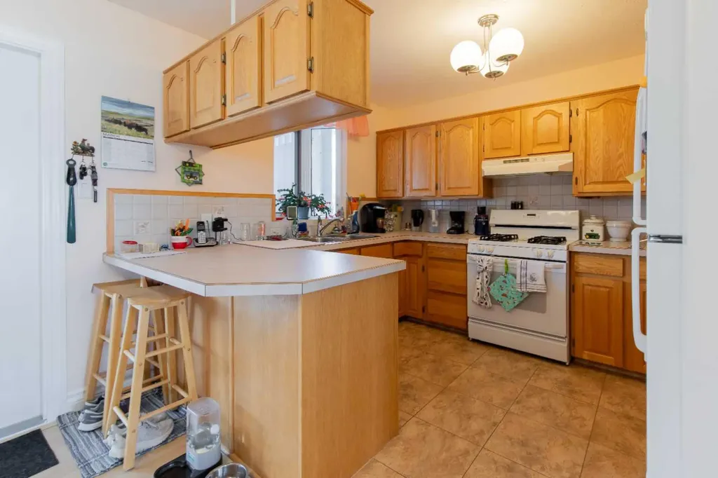 580 Mcdougall Street Pincher Creek AB T0K1W0