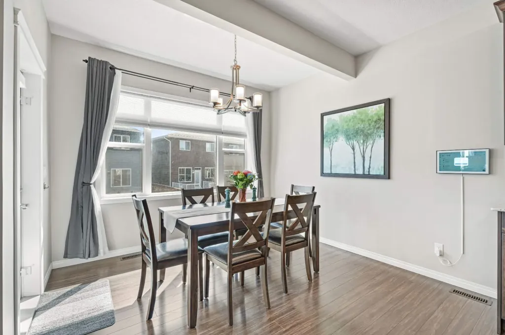49 Kingsbridge Place SE Airdrie AB T4A 0S4