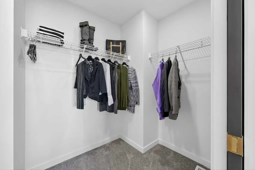 85 Boulder Creek Manor SE Langdon AB T0J 1X3
