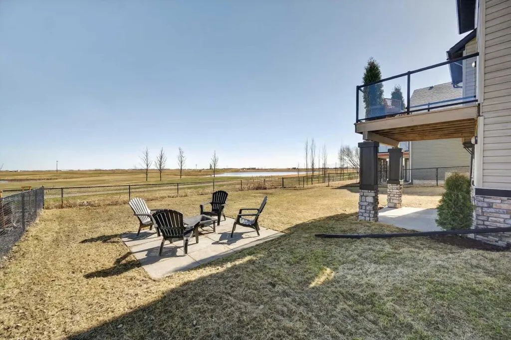 85 Boulder Creek Manor SE Langdon AB T0J 1X3