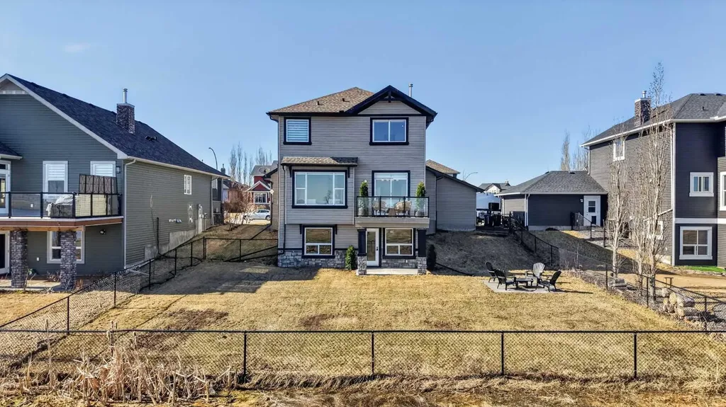 85 Boulder Creek Manor SE Langdon AB T0J 1X3