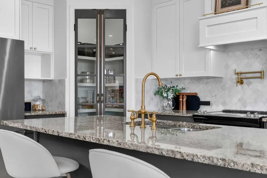85 Boulder Creek Manor SE Langdon AB T0J 1X3