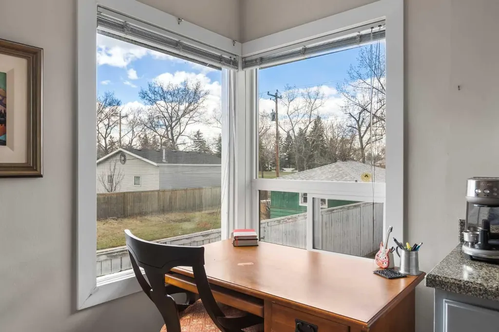6619 18 Street SE Calgary AB T2C 0M7