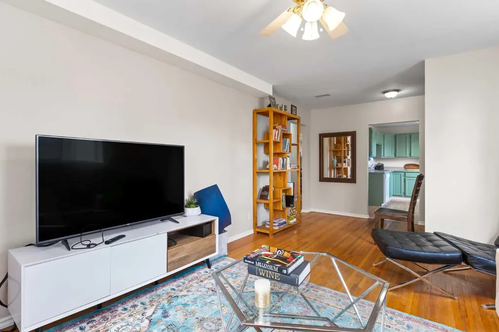 6619 18 Street SE Calgary AB T2C 0M7