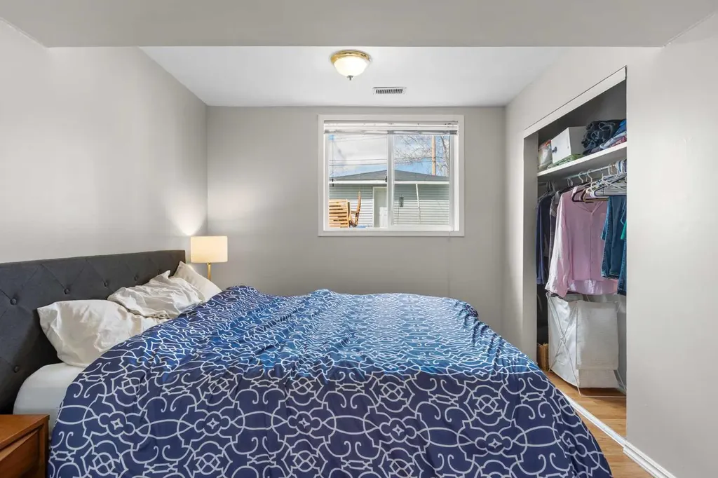 6619 18 Street SE Calgary AB T2C 0M7