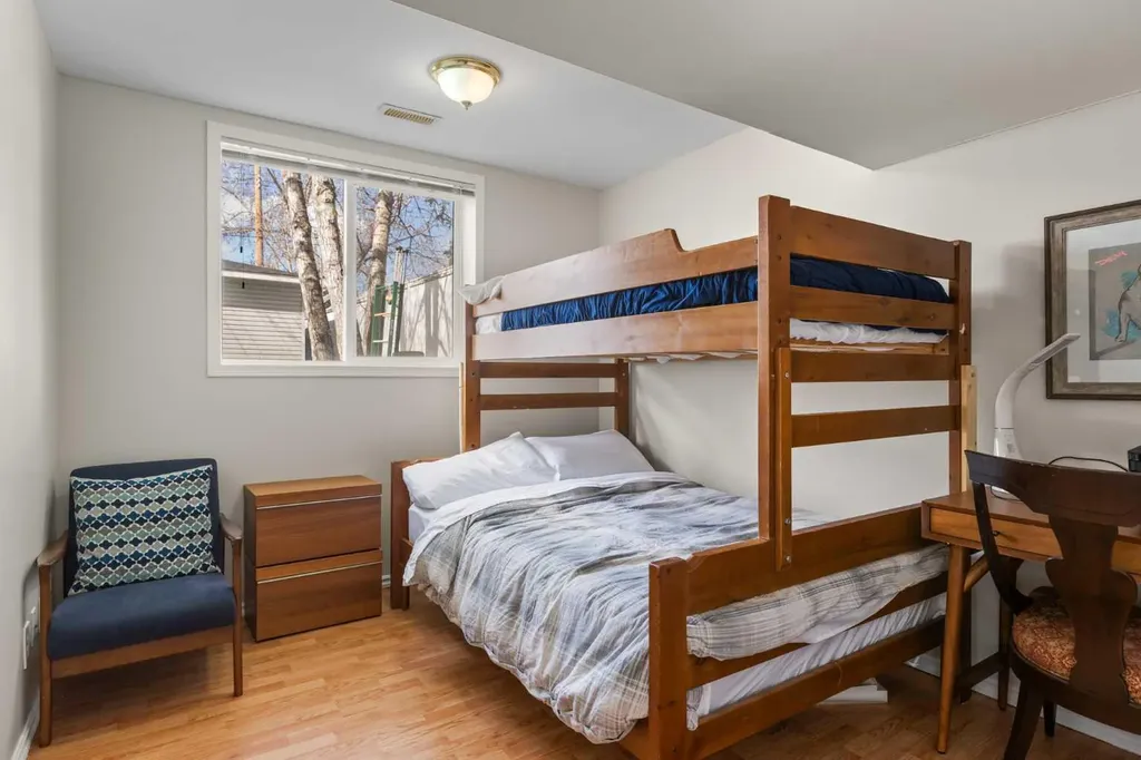 6619 18 Street SE Calgary AB T2C 0M7