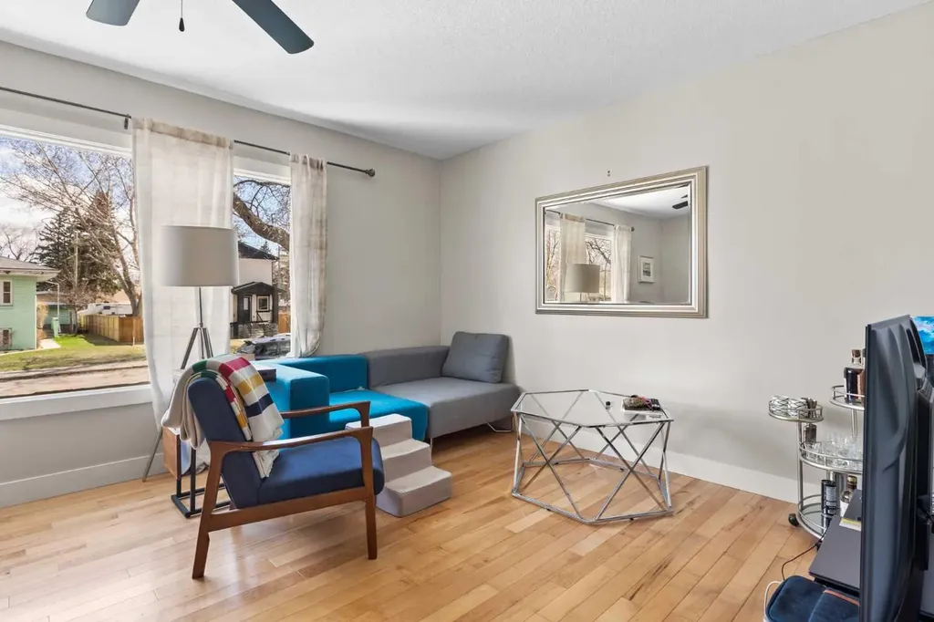 6619 18 Street SE Calgary AB T2C 0M7