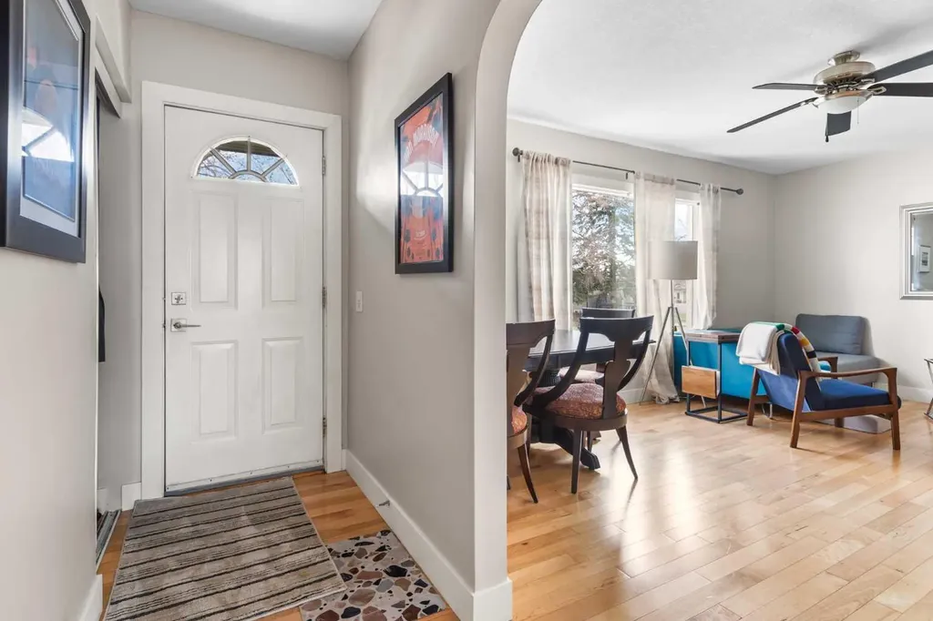 6619 18 Street SE Calgary AB T2C 0M7