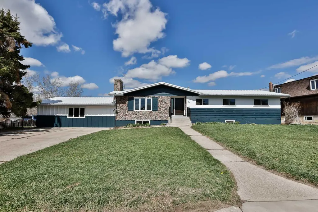 155E 100n Raymond AB T0K 2S0