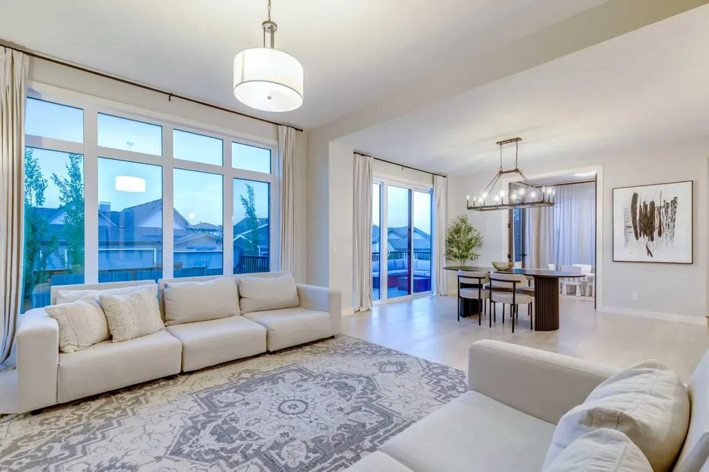 158 Marina Landing SE Calgary AB T3M 3J5
