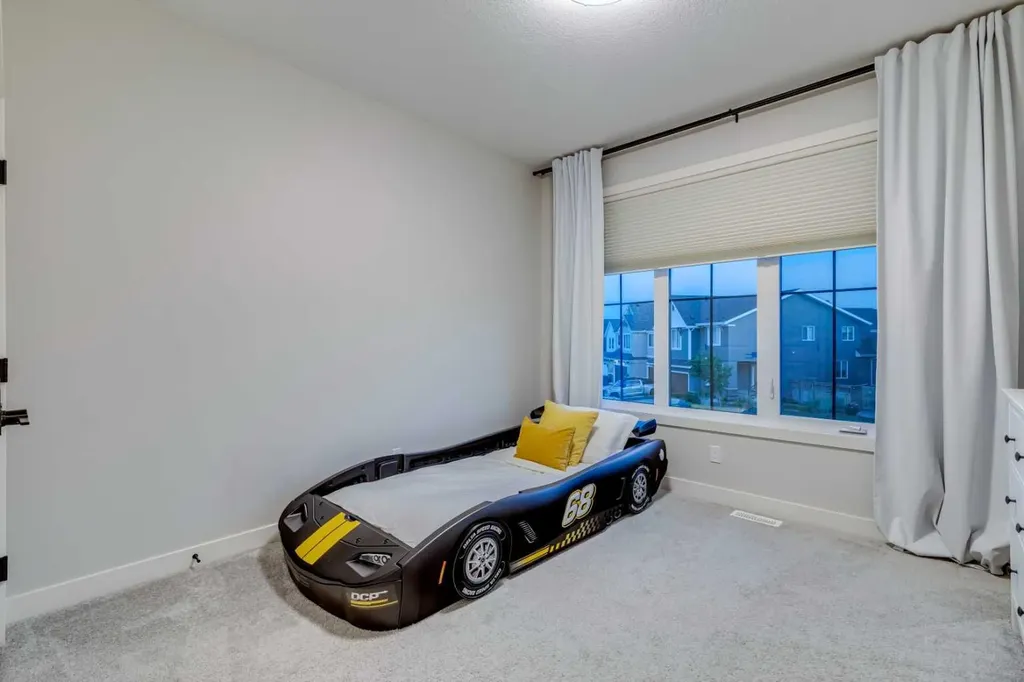 158 Marina Landing SE Calgary AB T3M 3J5
