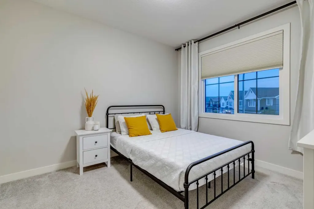 158 Marina Landing SE Calgary AB T3M 3J5