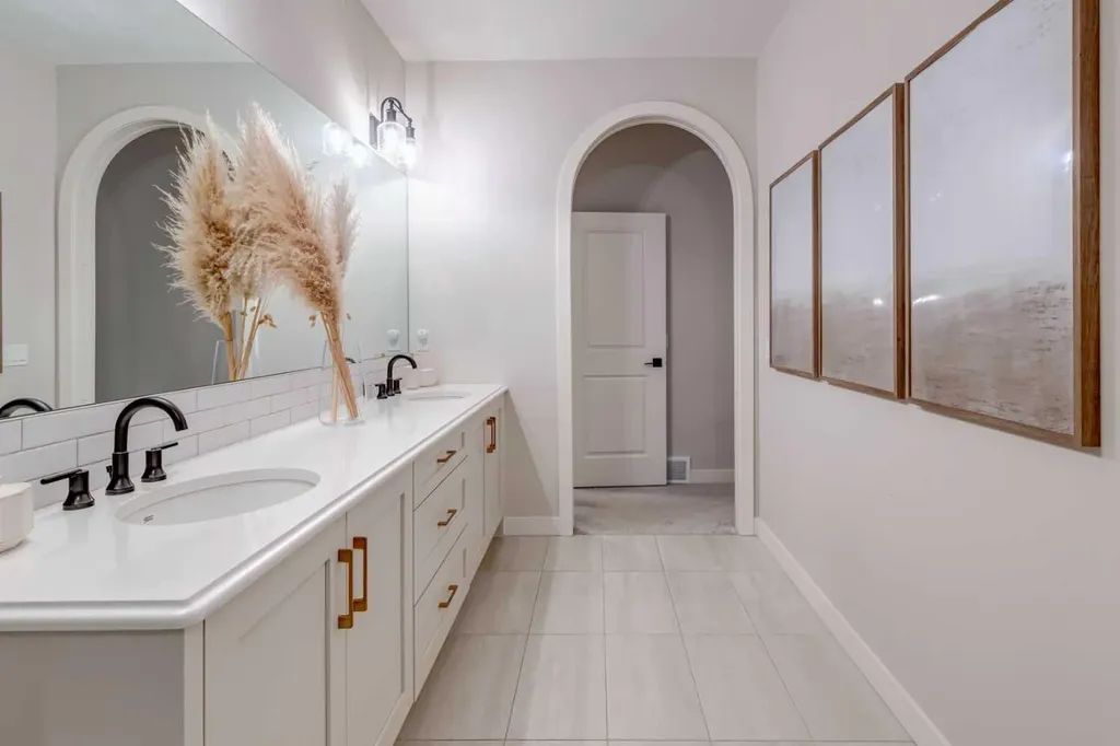 158 Marina Landing SE Calgary AB T3M 3J5