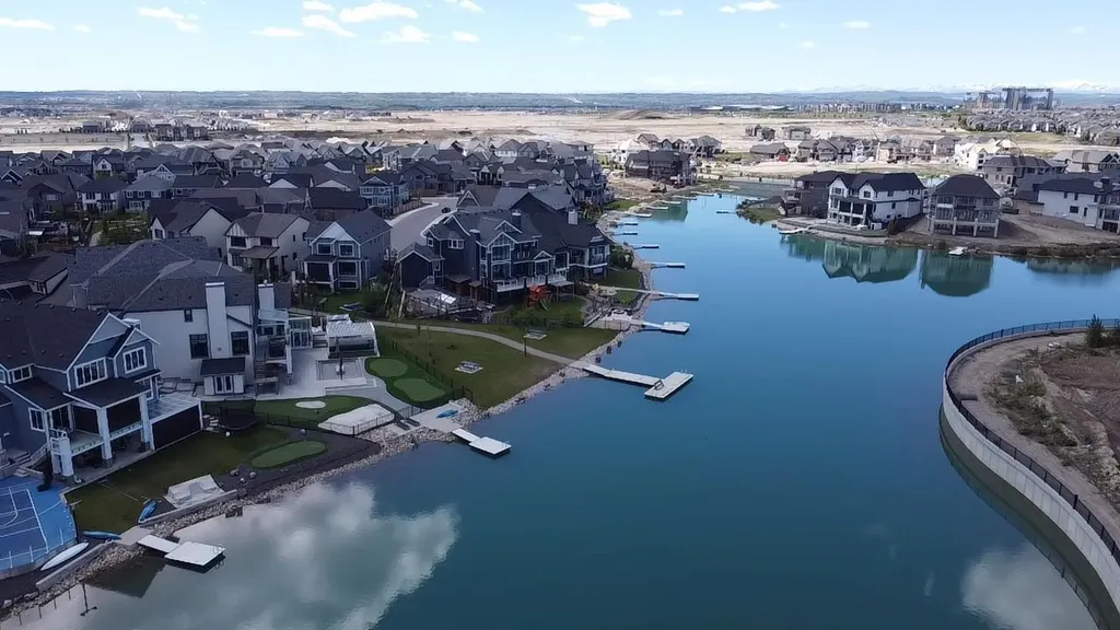 158 Marina Landing SE Calgary AB T3M 3J5