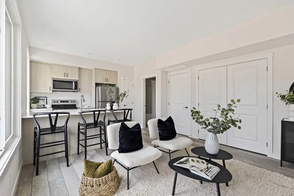 60 Howse Lane Calgary AB T3P 2Z6