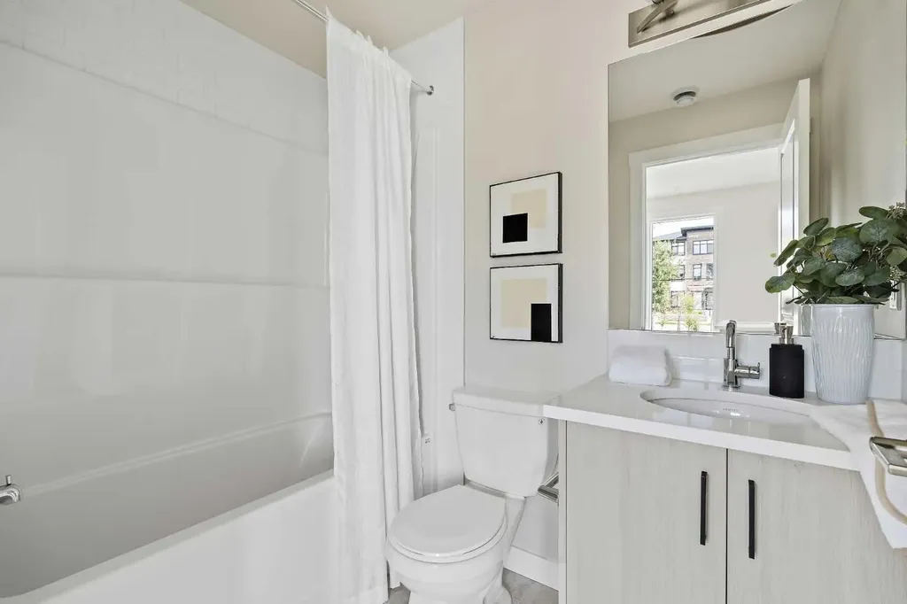 60 Howse Lane Calgary AB T3P 2Z6
