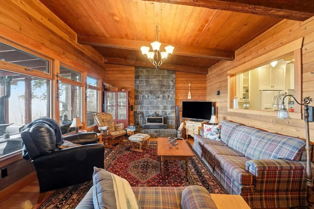 361 Birchcliff Road Birchcliff AB T4S 1R6