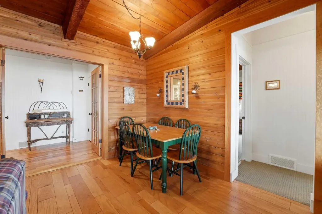 361 Birchcliff Road Birchcliff AB T4S 1R6