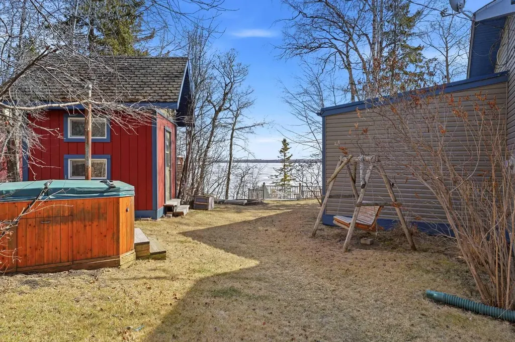 361 Birchcliff Road Birchcliff AB T4S 1R6