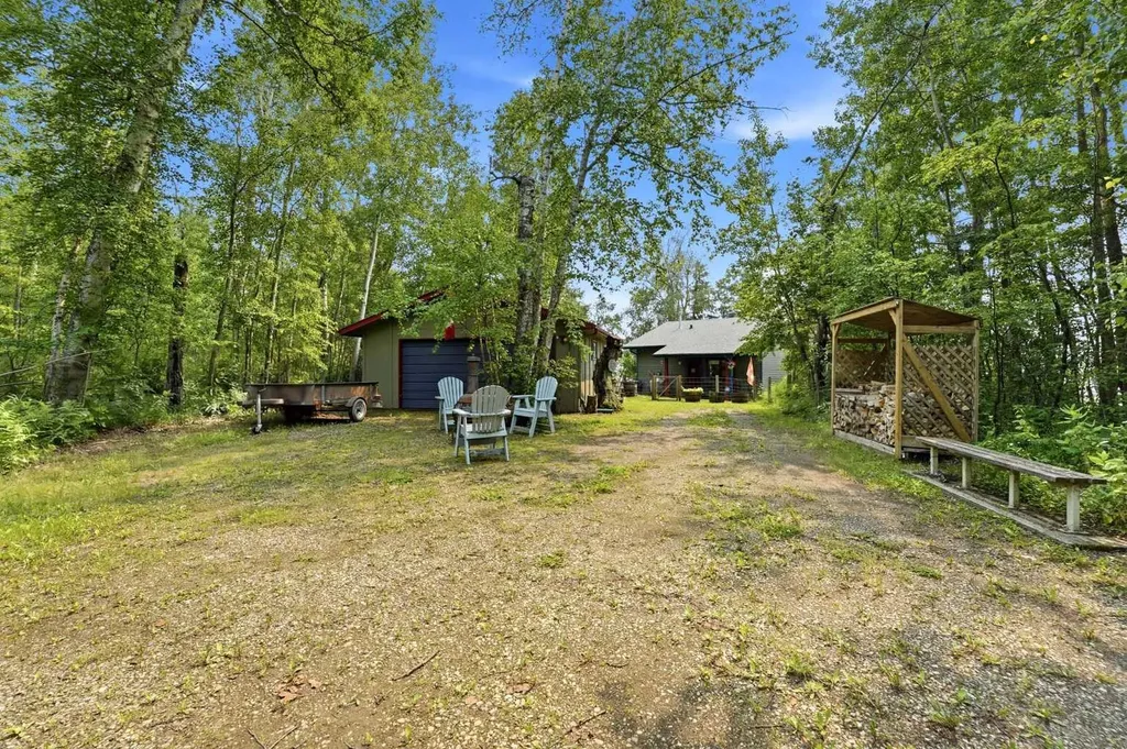 361 Birchcliff Road Birchcliff AB T4S 1R6