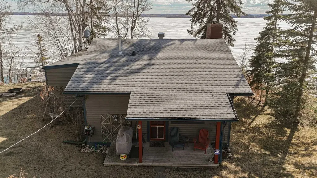 361 Birchcliff Road Birchcliff AB T4S 1R6