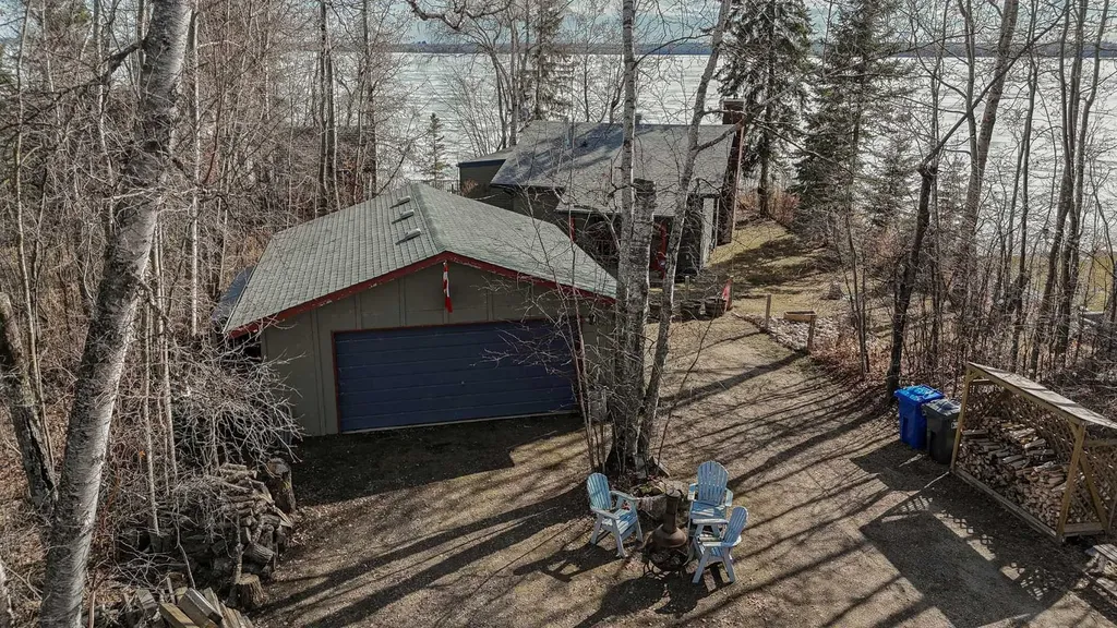 361 Birchcliff Road Birchcliff AB T4S 1R6