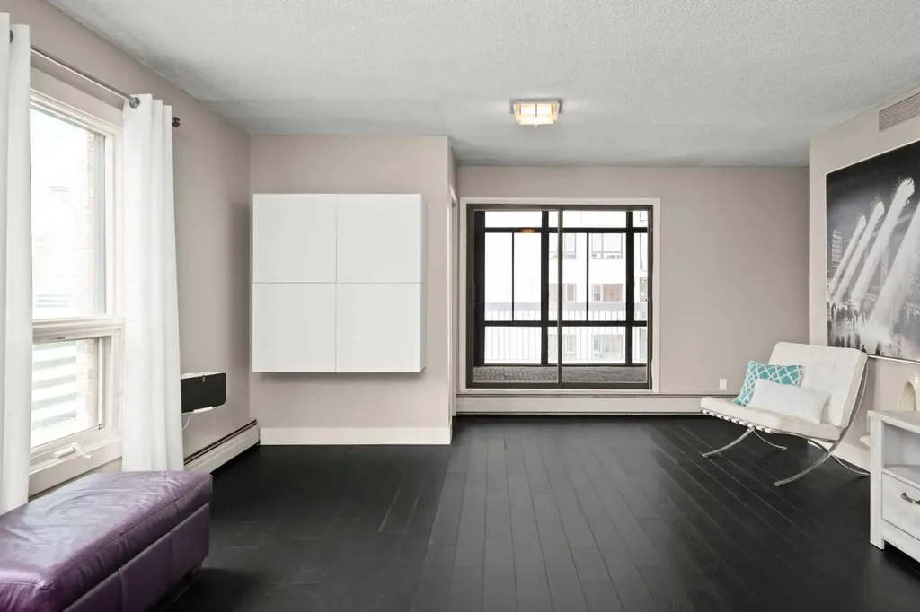 540 14 Avenue SW Calgary AB T2R 0M6