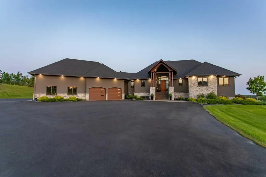 38254 Range Road 265 Rural Red Deer County AB T4E 0A2