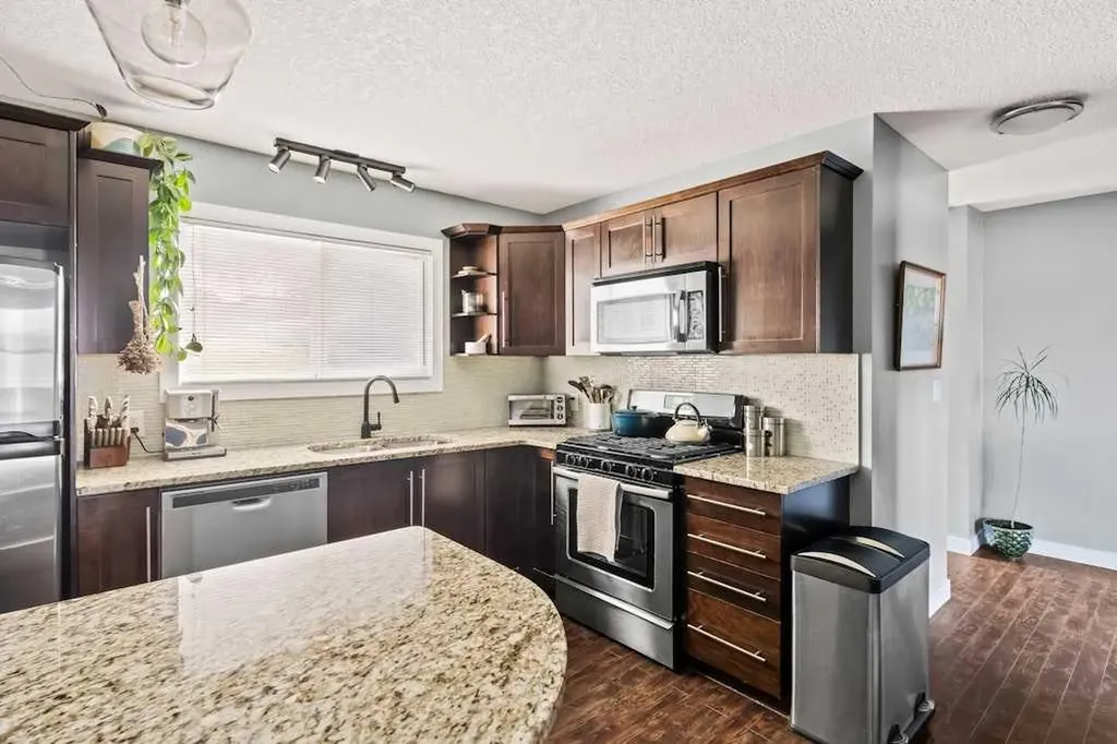 1603 Mcgonigal Drive NE Calgary AB T3E5W2