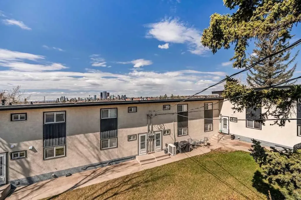 1603 Mcgonigal Drive NE Calgary AB T3E5W2