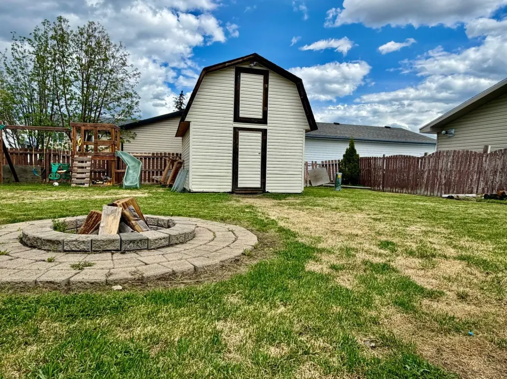 1024 10a Avenue SE Slave Lake AB T0G2A3