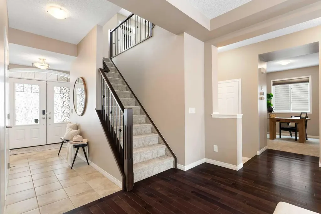 149 Windridge Road SW Airdrie AB T4B 2R4