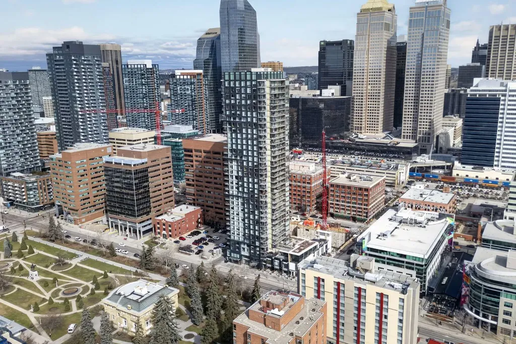 310 12 Avenue SW Calgary AB T2R1B5