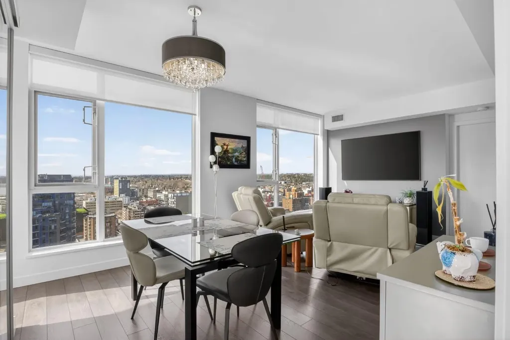 310 12 Avenue SW Calgary AB T2R1B5