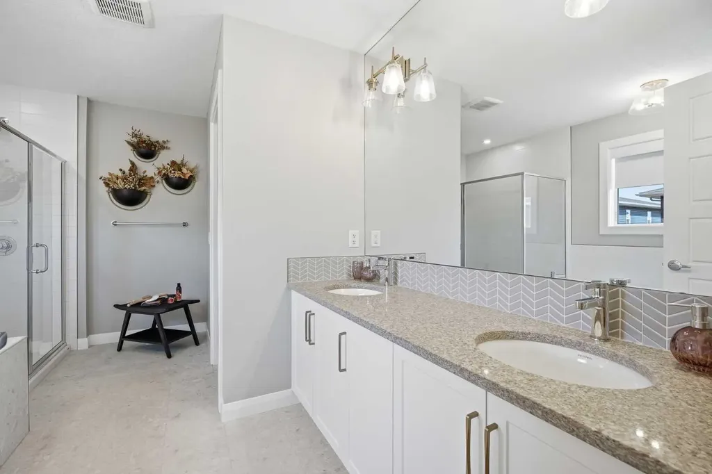 468 Dawson Circle Chestermere AB T1X 2R4