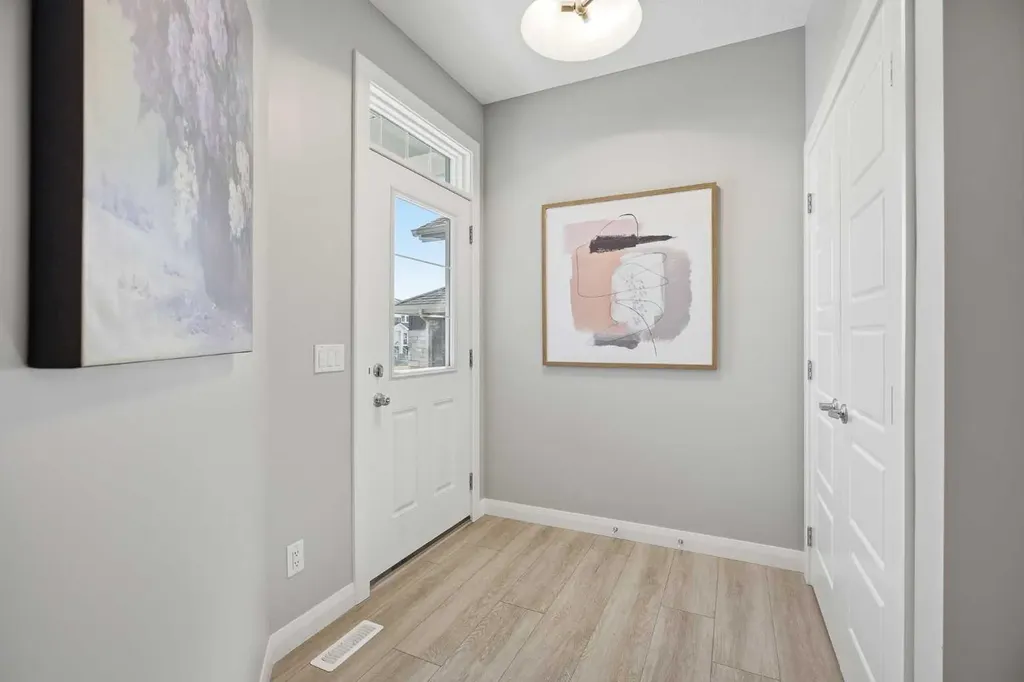 468 Dawson Circle Chestermere AB T1X 2R4
